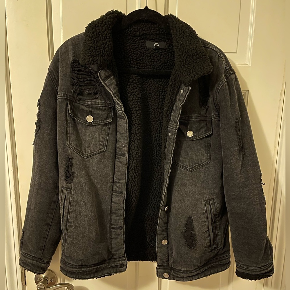 Missguided oversized black denim jacket with sherpa lining